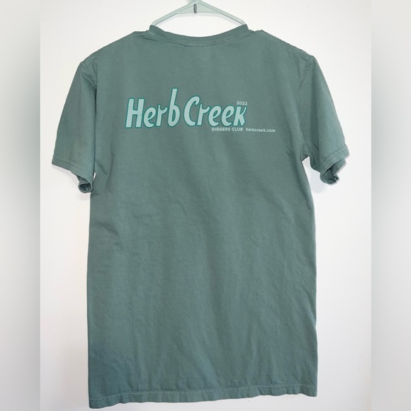 NWOT Green thumb T-Shirt - Picture 2 of 4